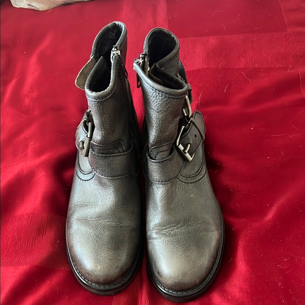 Steve Madden Gray Combat Boots